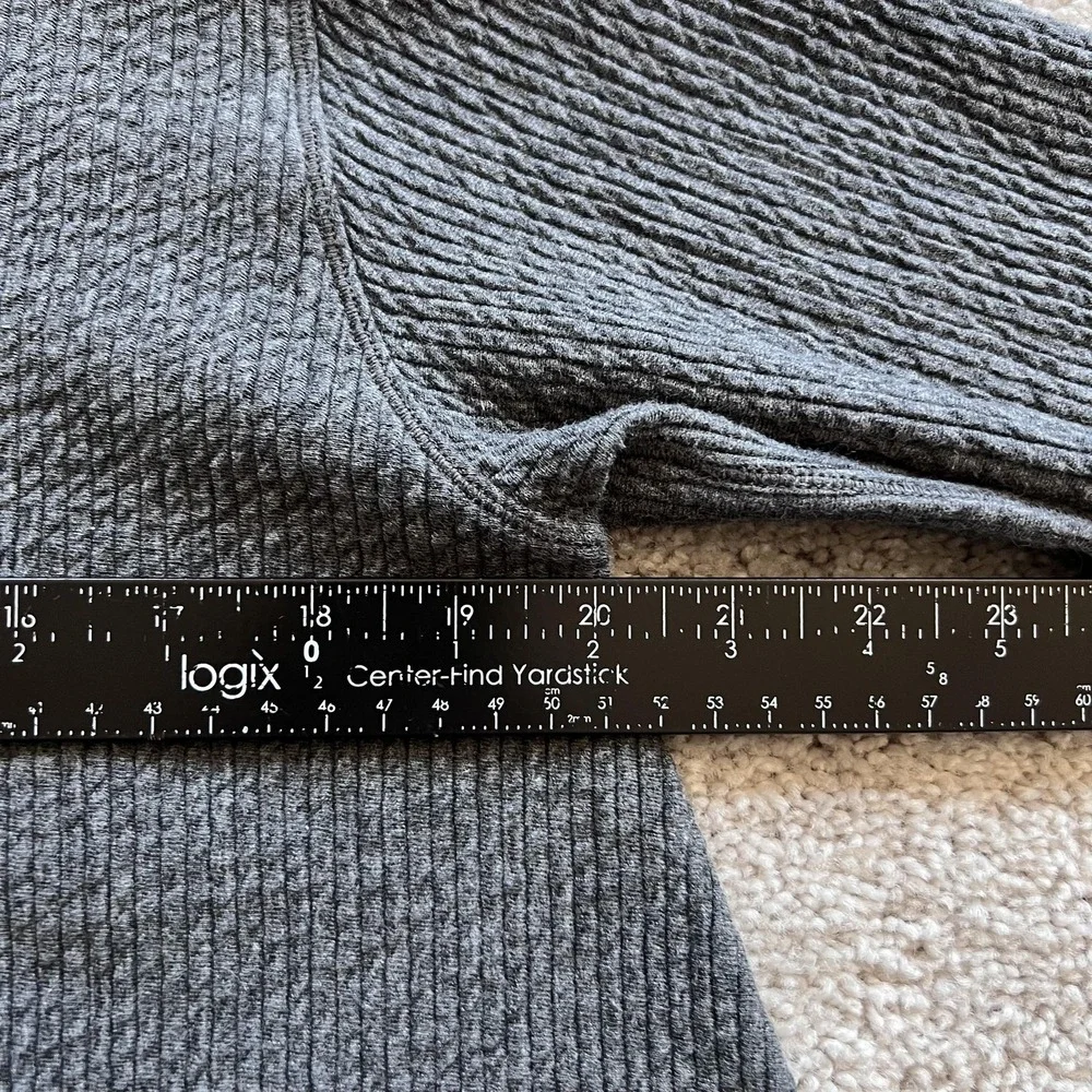 Lululemon Retreat Yourself Pullover Textured Sweatshirt Womens XS/S Gray